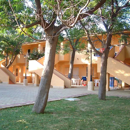 Club La Darsena * Isola Di Capo Rizzuto