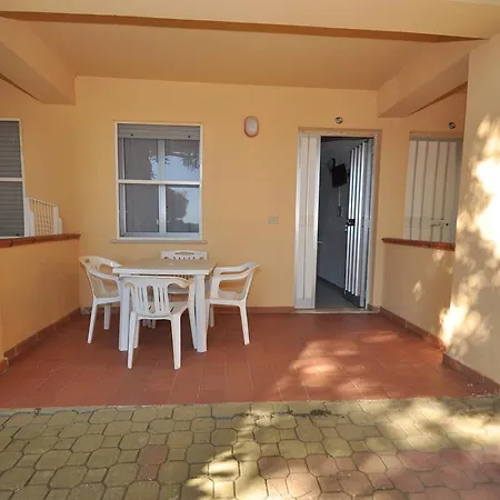 Apartment Club La Darsena