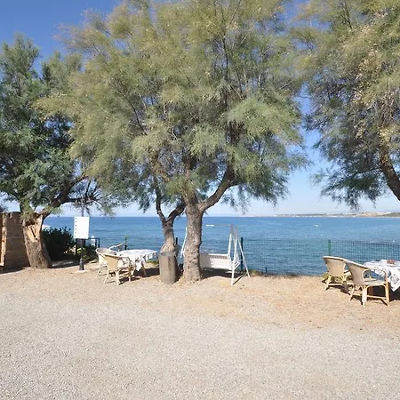 Club La Darsena Isola Di Capo Rizzuto