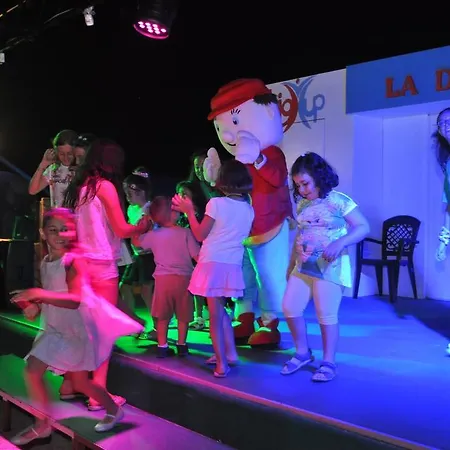 Club La Darsena Isola Di Capo Rizzuto